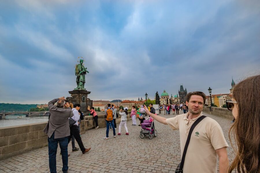 Prague: 3-Hour Walking Tour of Old Town & Prague Castle - Prague Castle from the outside