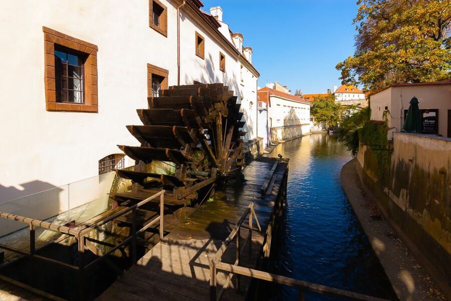 Prague: City Highlights Private Walking Tour - Charles Bridge: Prague’s best-known crossing