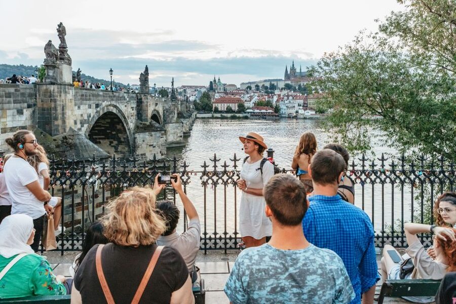Prague: Ghost Walking Tour Where Legends Come To Life - The live ghosts are the main twist