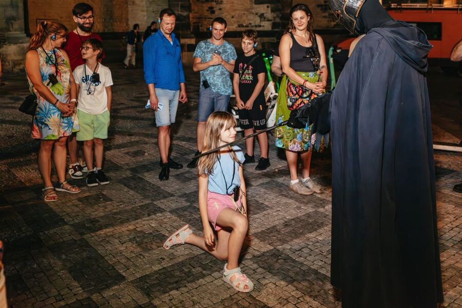 Prague: Ghost Walking Tour Where Legends Come To Life - Guides make the biggest difference