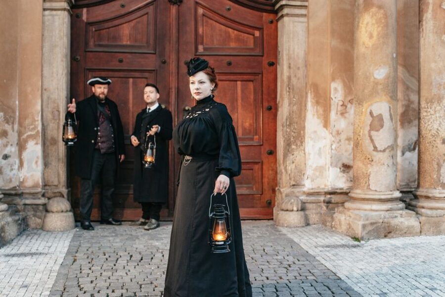 Prague: Ghosts and Legends Nighttime Guided Walking Tour - The storytelling is the main attraction
