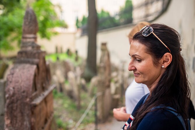 Prague Jewish Quarter Walking Tour with Admission Tickets - Why Josefov deserves more than a quick photo stop