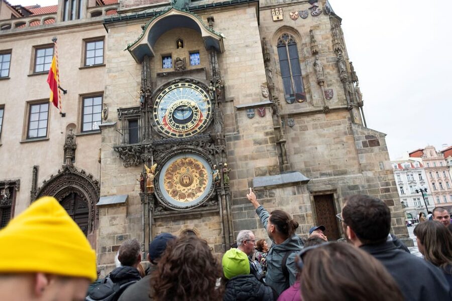 Prague: Old Town, Jewish Quarter & Astro Clock Walking Tour - A smart route through Prague’s historic center