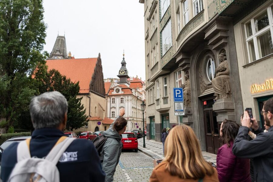 Prague: Old Town, Jewish Quarter & Astro Clock Walking Tour - Old Town’s narrow streets change the pace