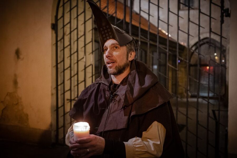 Prague: Plague Doctor Old Town History Walking Tour - Why this unusual Prague walk works