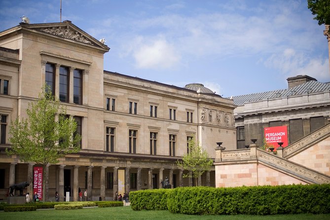 Private Berlin: Iconic Sights and Hidden Gems Walking Tour - Hackescher Höfe and Berlin beyond the monuments
