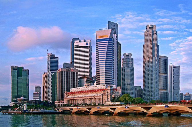 Private Customised Singapore Walking Tour - Starting at Raffles Landing Site and the Singapore River