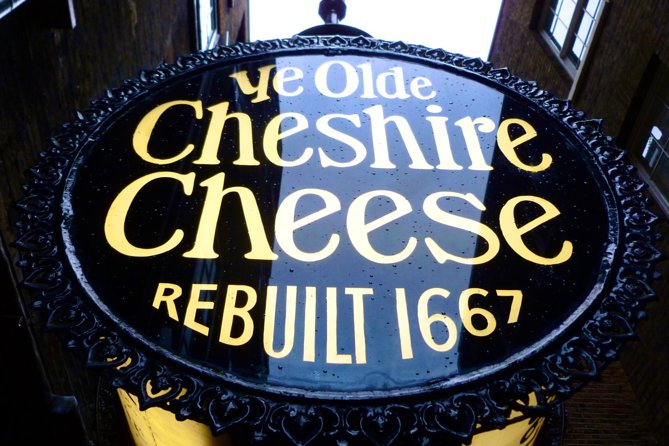 Private Group: Historical Pub Walking Tour of London - A private walk through London’s liquid past