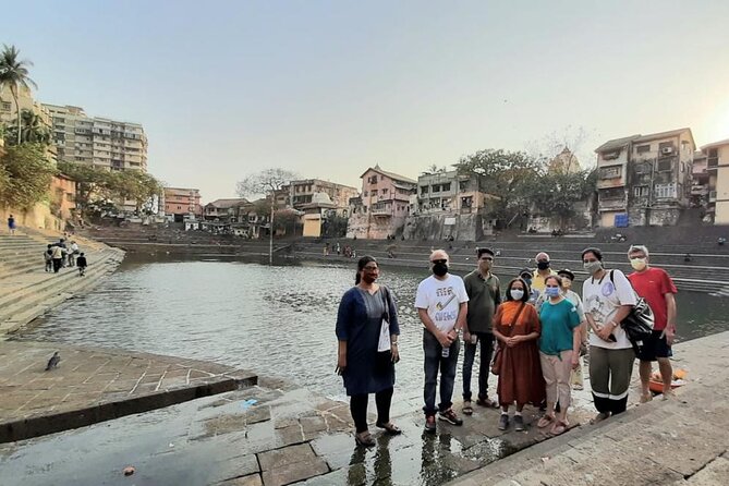 Private Guided Spiritual Walk in Banganga Hindu Temples - Practical advice for a respectful visit