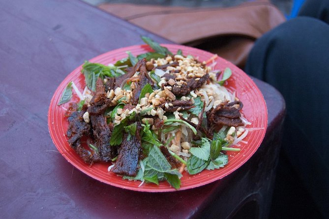Private Hanoi Street Food Walking Tour With Real Foodie - Finishing with egg coffee at Cafe Giảng