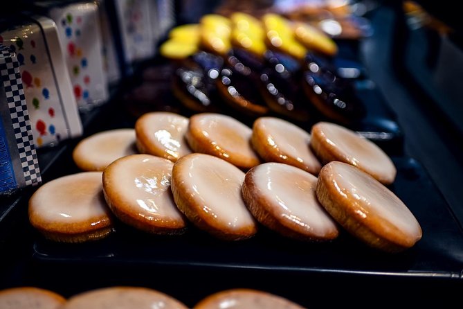 Private Montmartre Food Tour with Wine, Cheese & Pastries - Why this Montmartre food walk works