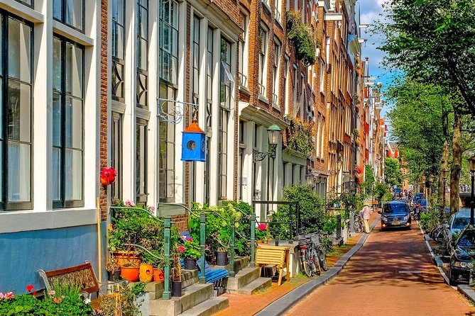 Private Tour: Amsterdam City Walking Tour and Canal Cruise - Albert Cuyp Market and the De Pijp atmosphere