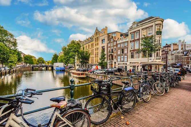Private Tour: Amsterdam City Walking Tour and Canal Cruise - West Kirk and the Anne Frank House area