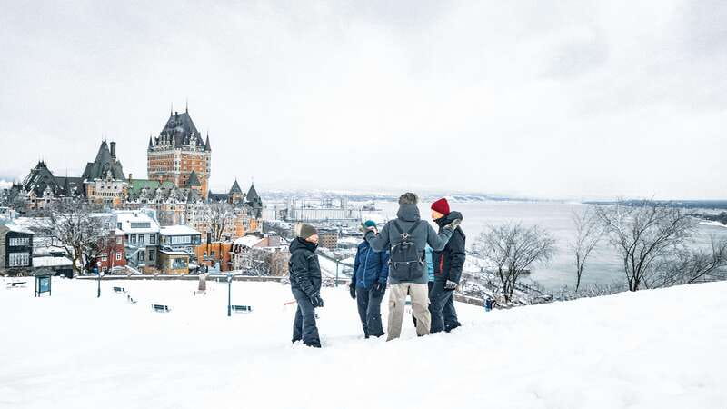Quebec City: Old Quebec Classic Walking Tour with Funicular - The funicular ride and the change to Upper Town