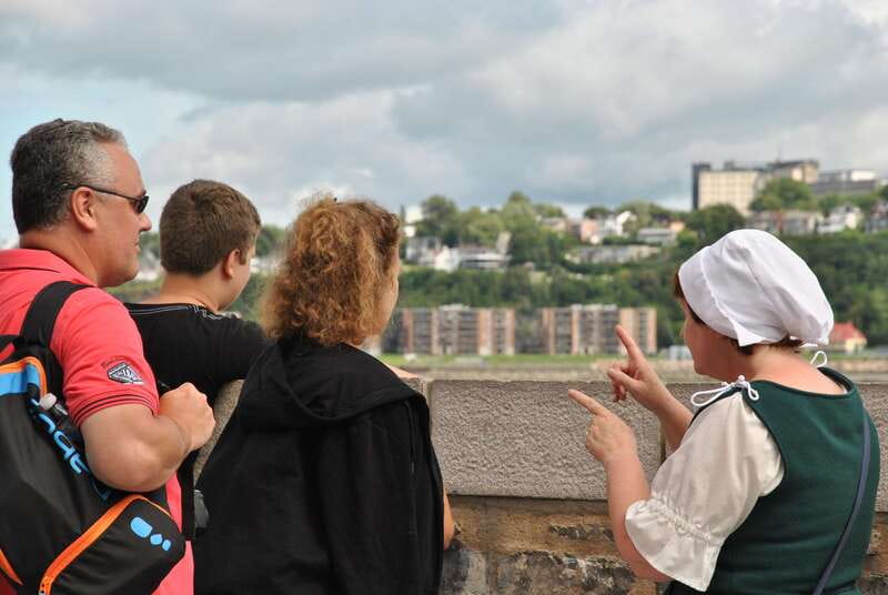 Quebec City: Old Quebec Historical Walking Tour - The streets between the landmarks
