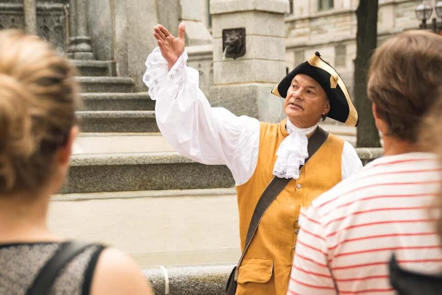 Quebec City: Old Quebec Historical Walking Tour - Place Royale and the beginnings of French Quebec