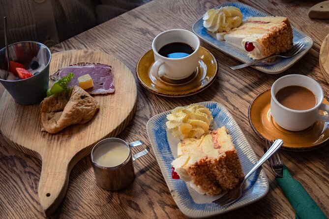 Reykjavik Food Walk - Local Foodie Adventure in Iceland - How much food will you get?