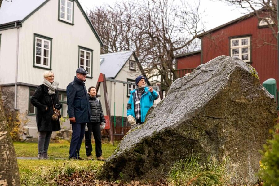 Reykjavik: Guided Folklore Walking Tour - Graveyards, ghosts, and the Deacon of the Dark River