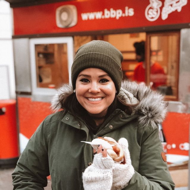 Reykjavik: Guided Foodie Walking Tour with 6 Tastings - The First Bites Explain More Than a Menu