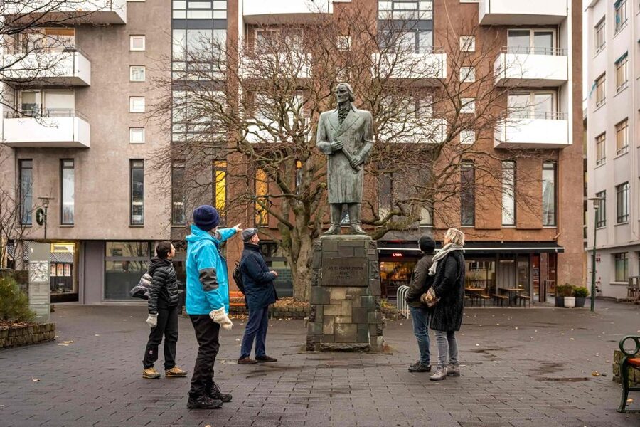 Reykjavik: Sightseeing Walking Tour with a Viking - Why this is a smart first walk in Reykjavik