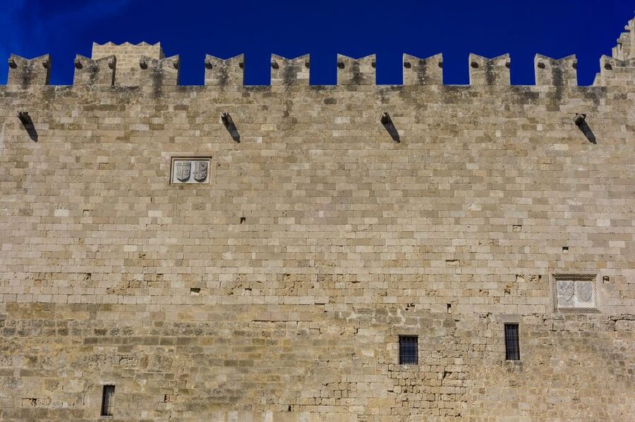 Rhodes: Old Town Walking Tour with Guide - Grand Master’s Palace and the palace fortifications