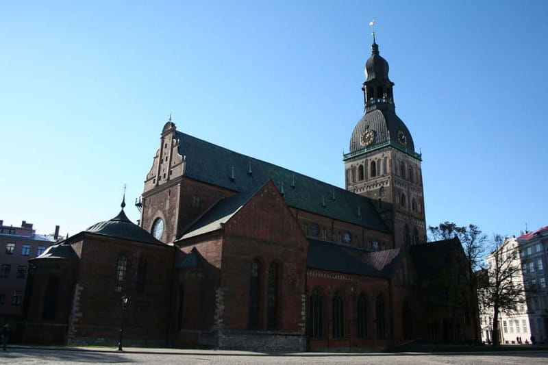 Riga Classical Old Town 2-Hour Walking Tour - What this two-hour walk is really for