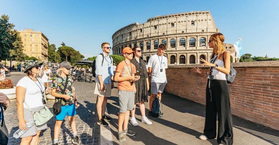 Rome: City Highlights Walking Tour - Rome in one long, useful walk
