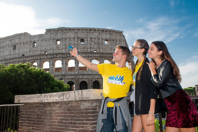Rome: Colosseum Arena, Roman Forum & Palatine Hill Tour - Palatine Hill and the best views of the old city