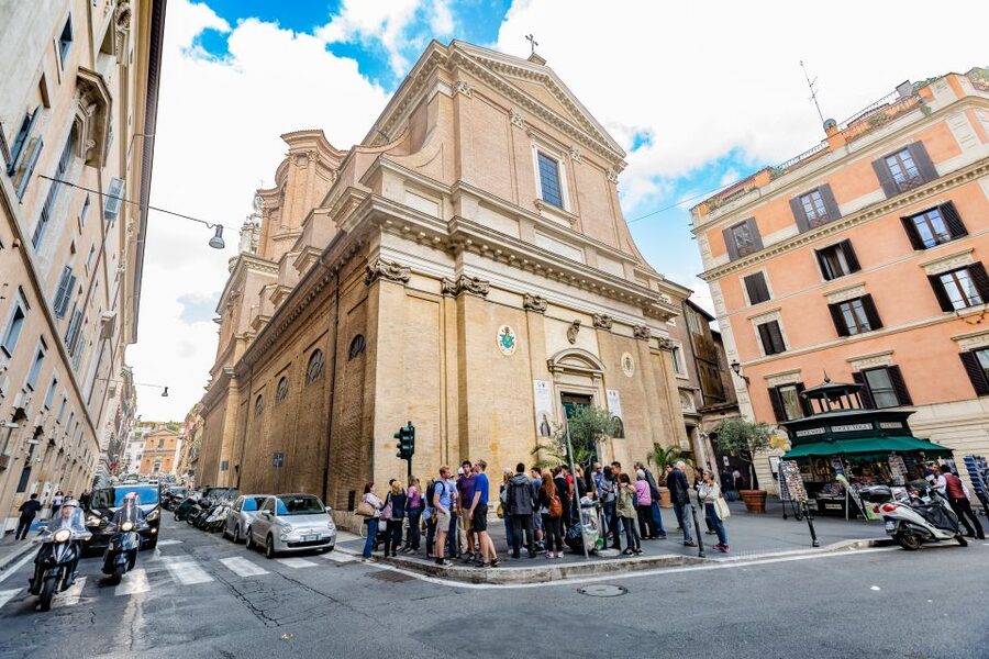 Rome: Fountains and Squares Small-Group Walking Tour - Inside the Pantheon