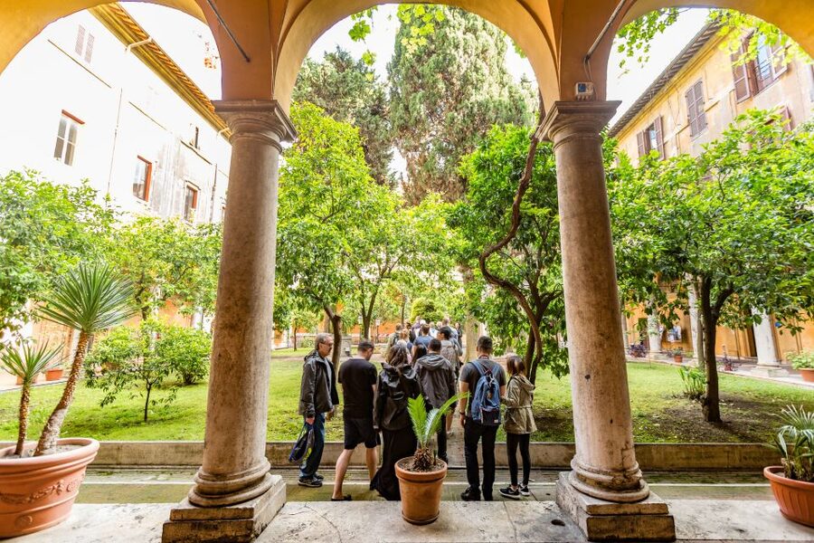 Rome: Fountains and Squares Small-Group Walking Tour - Sant’Ignazio and the painted dome