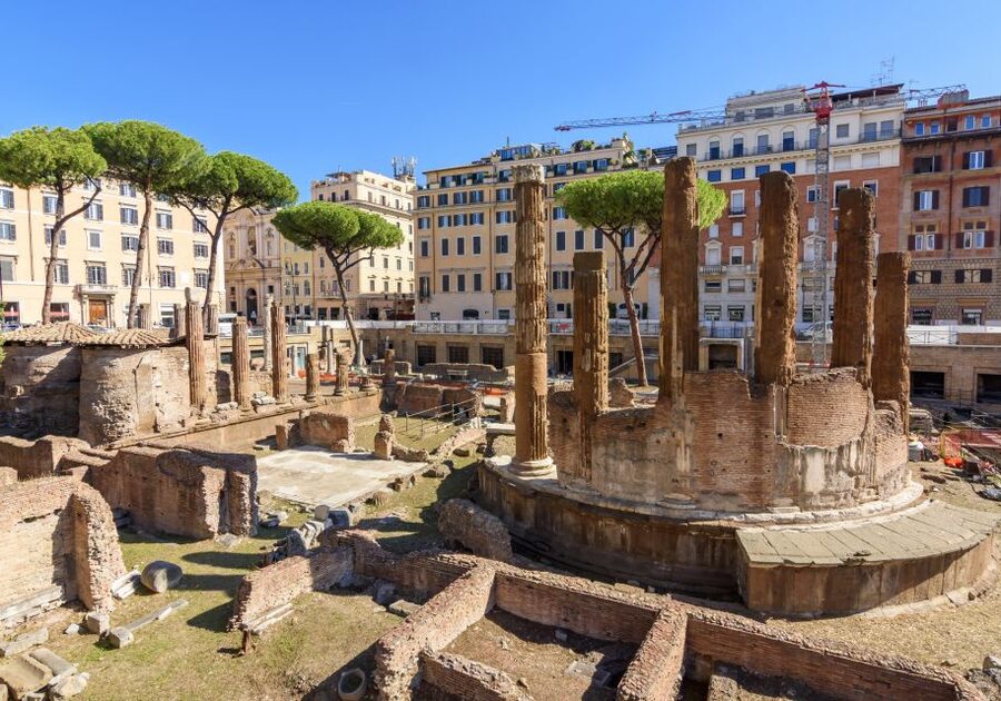 Rome Private Family Walking Tour with Games for Kids - Guides, Pace, and Different Ages