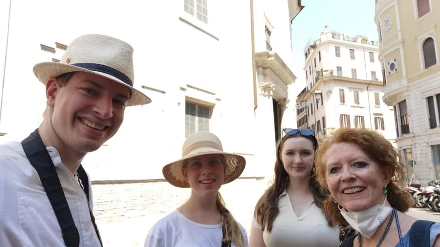 Rome: Private Walking Tour with a Local - Choosing between two and six hours