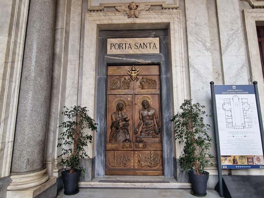 Rome: Relics from the Passion of the Christ Walking Tour - Santa Prassede and the pillar of the scourging