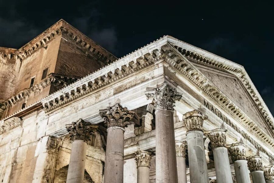 Rome: Small-Group City Highlights Moonlight Walking Tour - Sant’Ignazio and Galleria Sciarra add quieter details