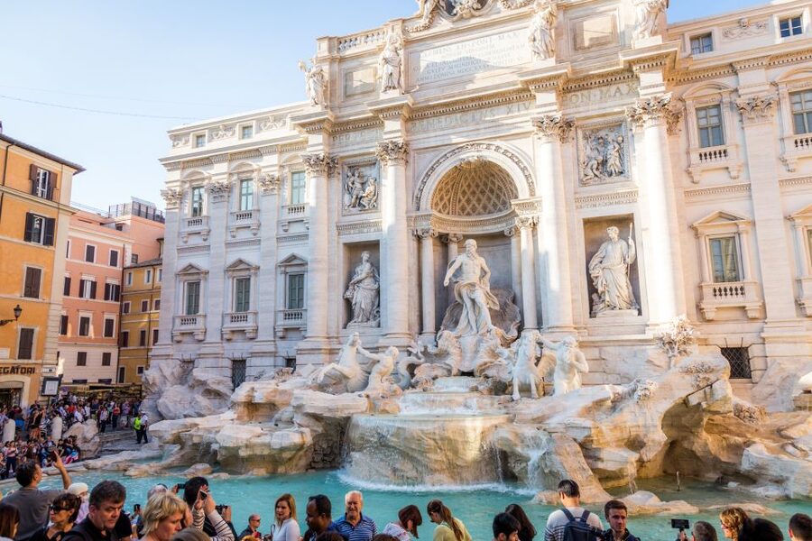 Rome: Trevi Fountain, Spanish Steps & Pantheon Walking Tour - Inside the Pantheon, Rome’s great engineering lesson