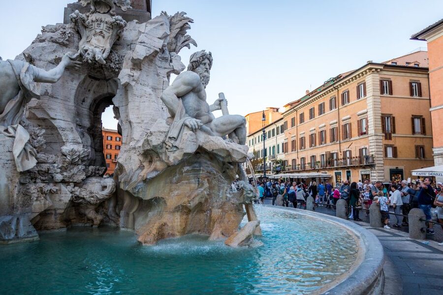 Rome: Trevi Fountain, Spanish Steps & Pantheon Walking Tour - What the guides add to the experience