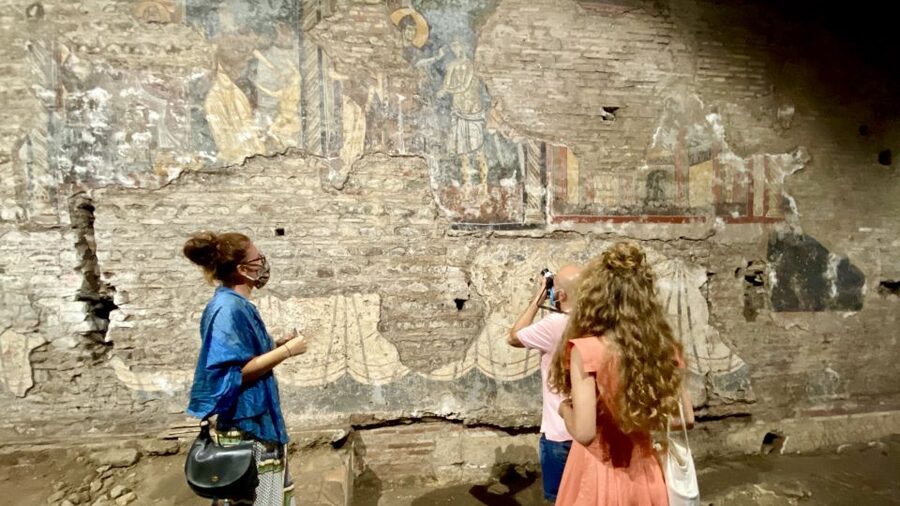 Rome: Underground Trastevere Guided Walking Tour - Key points to know before booking