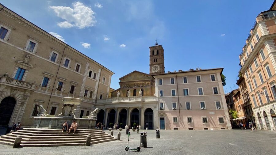 Rome: Underground Trastevere Guided Walking Tour - The Cavallini Room and a morning-only masterpiece