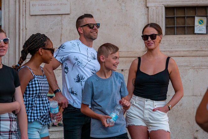 Rome Walking Tour: Pantheon, Trevi, Navona & Hidden Gems - Trevi Fountain and the art of seeing Rome