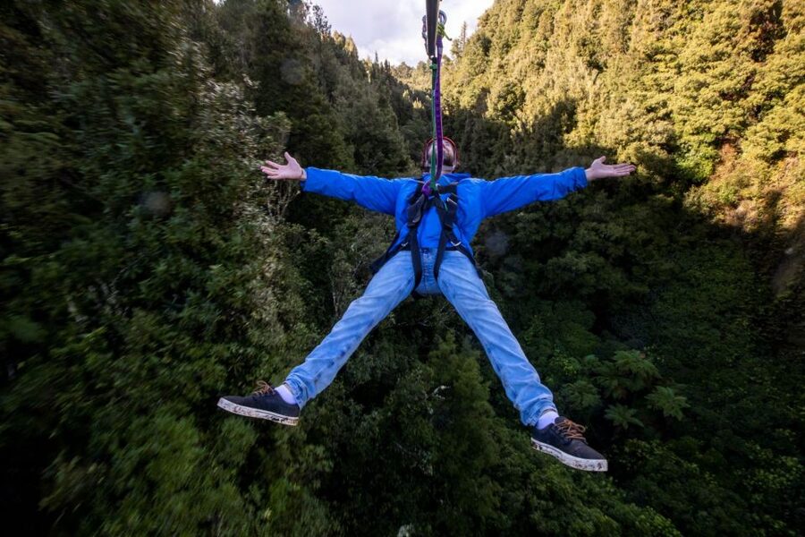 Rotorua: 6 Ziplines, 400m Tandem, Cliff Walk & Swing Bridges - What the $152 price really covers