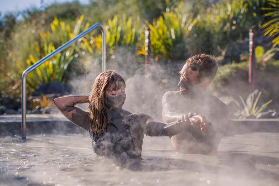Rotorua: Hell's Gate Outdoor Mud Spa & Guided Walk - Walking through Hell’s Gate’s active thermal field