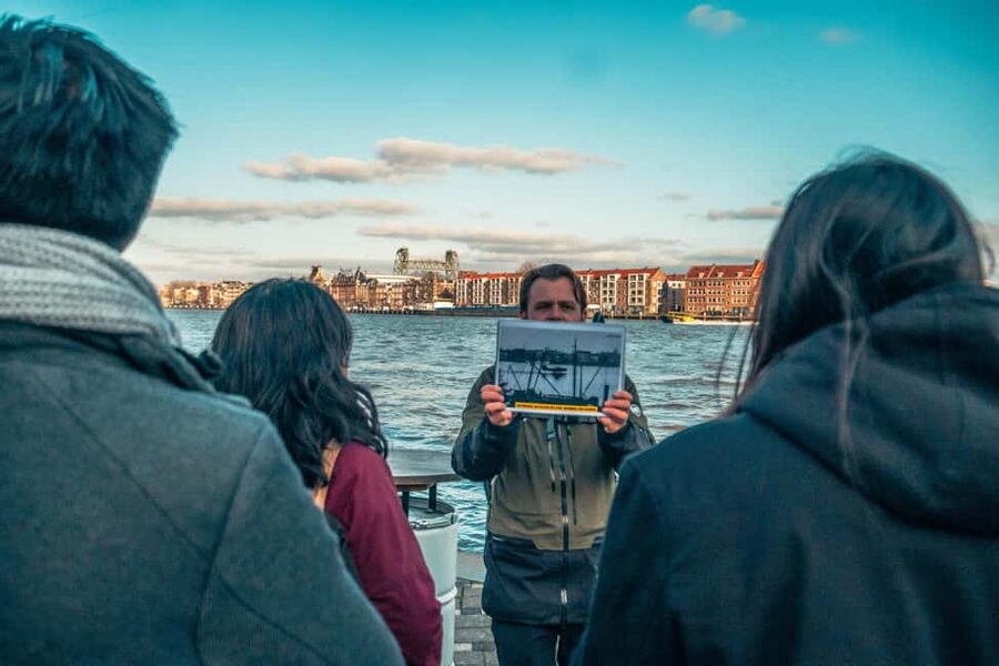 Rotterdam: Highlights, Gems, Architecture & History Walk - Erasmus Bridge and skyline views