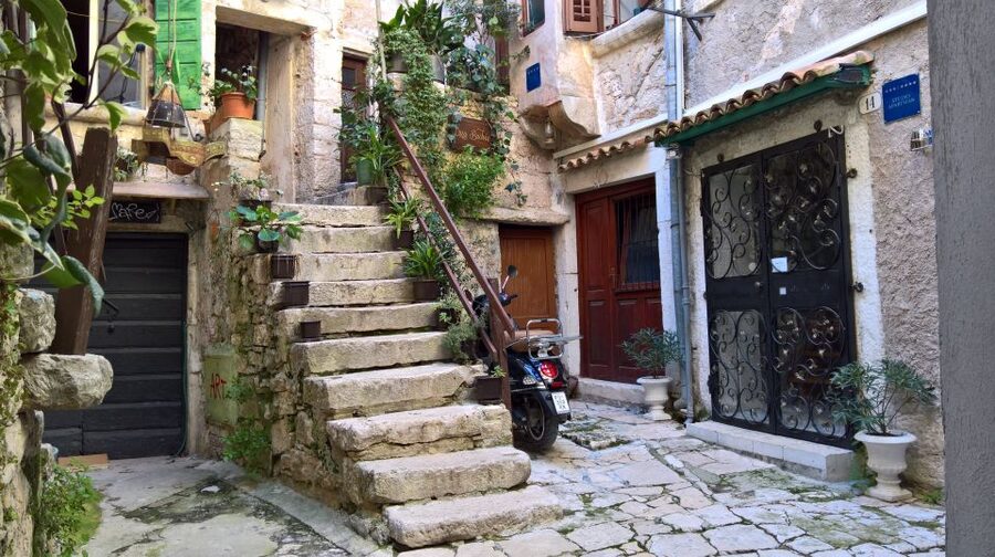 Rovinj: Guided Walking Tour - Is $32 a fair price for 90 minutes?