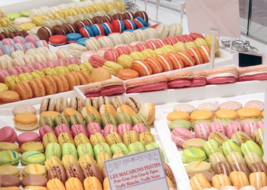 Saint-Germain-des-Prés: Pastry and Chocolate Walking Tour - How to prepare for the tastings