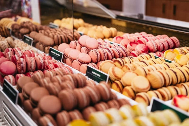 Saint-Germain: Gourmet Chocolate & Pastry Walking Food Tour - The guides shape the whole afternoon