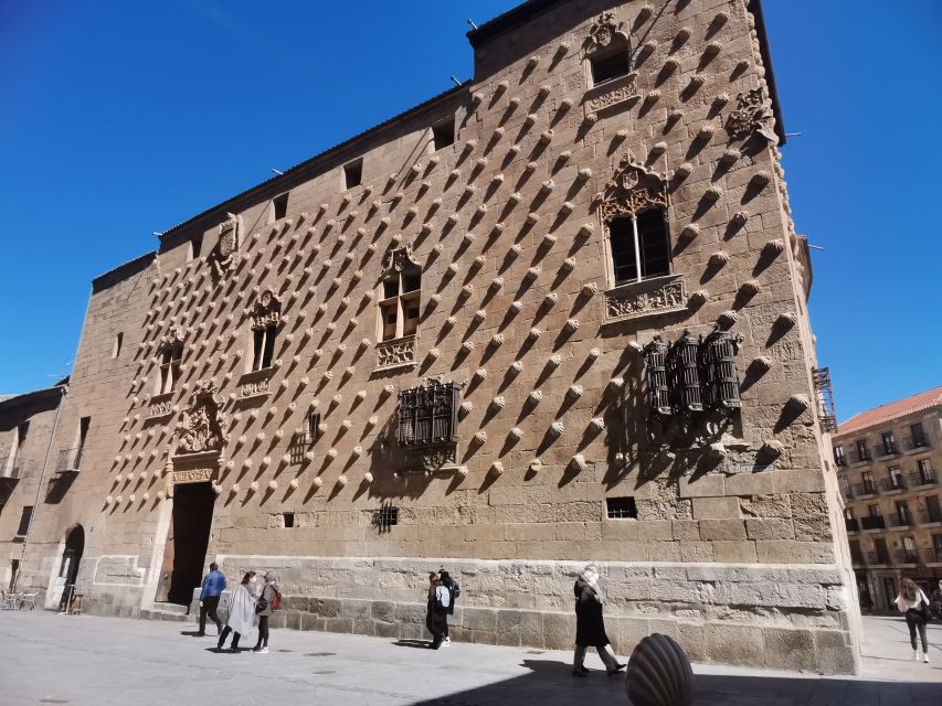 Salamanca: Monuments and Landmarks Guided Walking Tour - The Sky of Salamanca, the tour’s most unusual stop