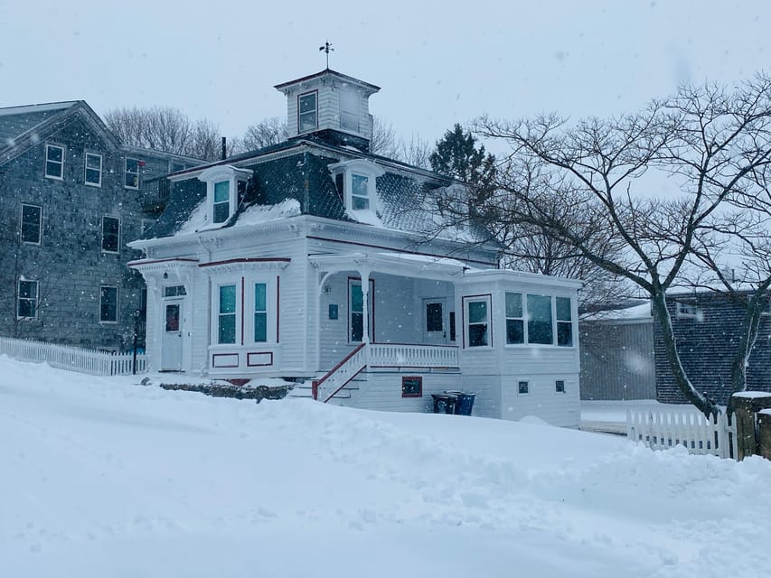 Salem, MA: Hocus Pocus Movie Guided Walking Tour - Ropes Mansion and Allison’s house