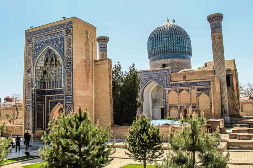 Samarkand: Historical Monuments Guided Walking Tour - Starting at Gur-e-Amir and meeting Amir Timur