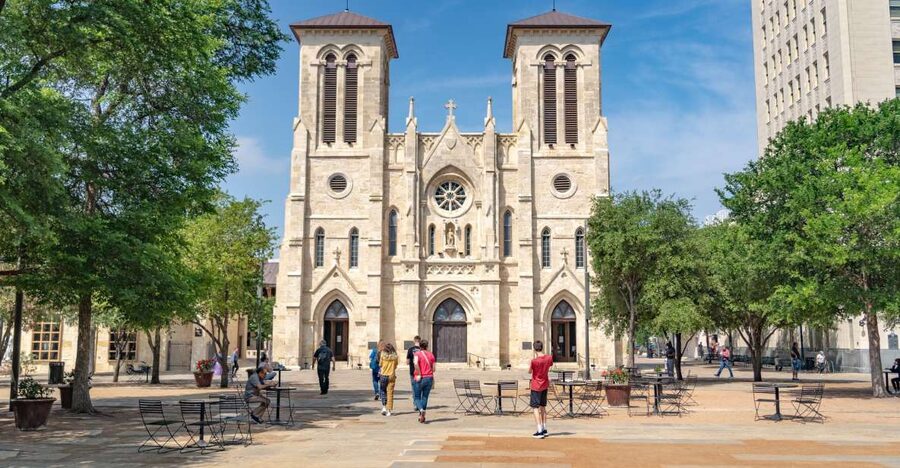 San Antonio: Historic Downtown Food and Culture Walking Tour - San Fernando Cathedral and downtown’s older layers