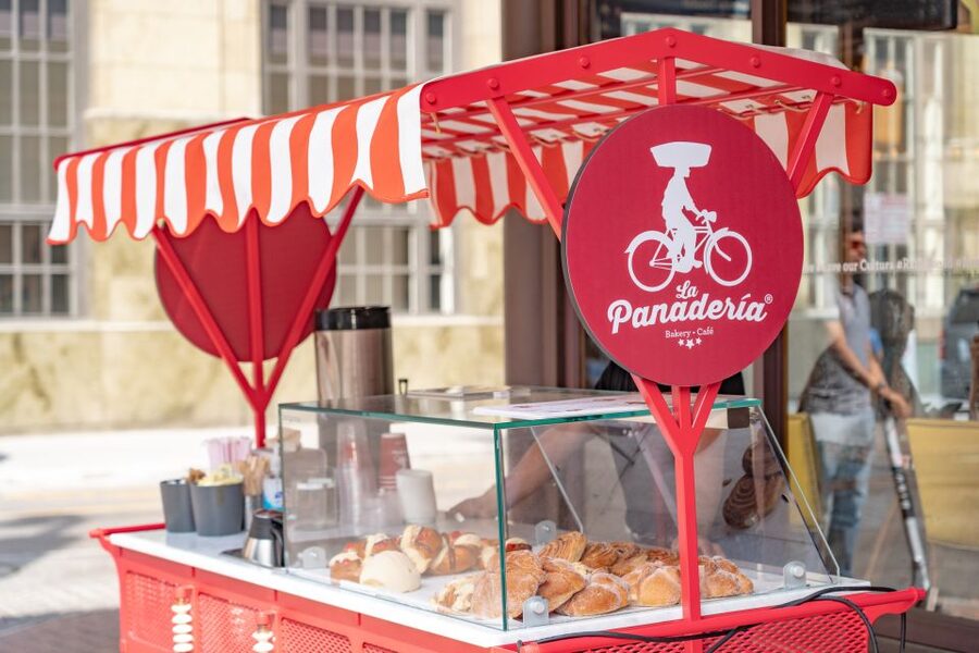 San Antonio: Historic Downtown Food and Culture Walking Tour - Pan dulce at La Panadería